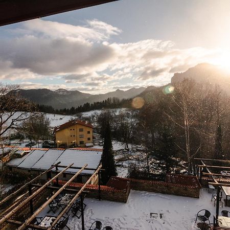Hotel Smilen Szmoljan Kültér fotó