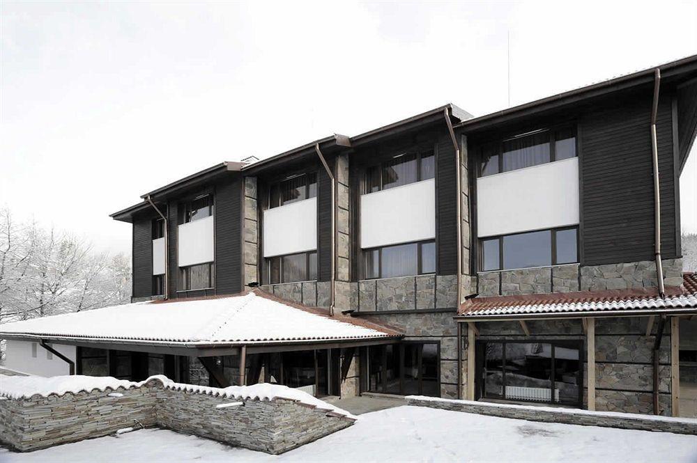 Hotel Smilen Szmoljan Kültér fotó